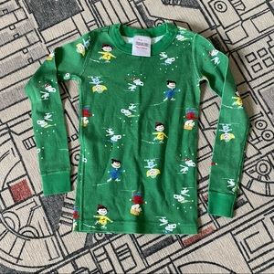 Green Peanut Hanna Andersson pajama shirt, snoopy Charlie Brown